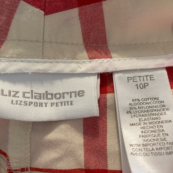 Liz Claiborne - Picture 5 of 5